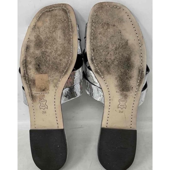 Tory Burch Sandals Womens Size 7 Metallic Silver Crisscross Logo Medallion - Picture 4 of 9